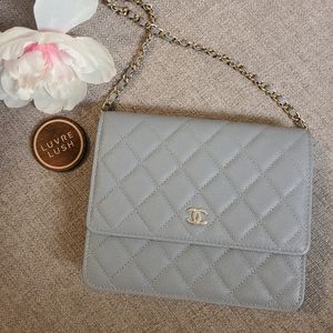 ❌SOLD❌ Chanel 20c Grey Woc